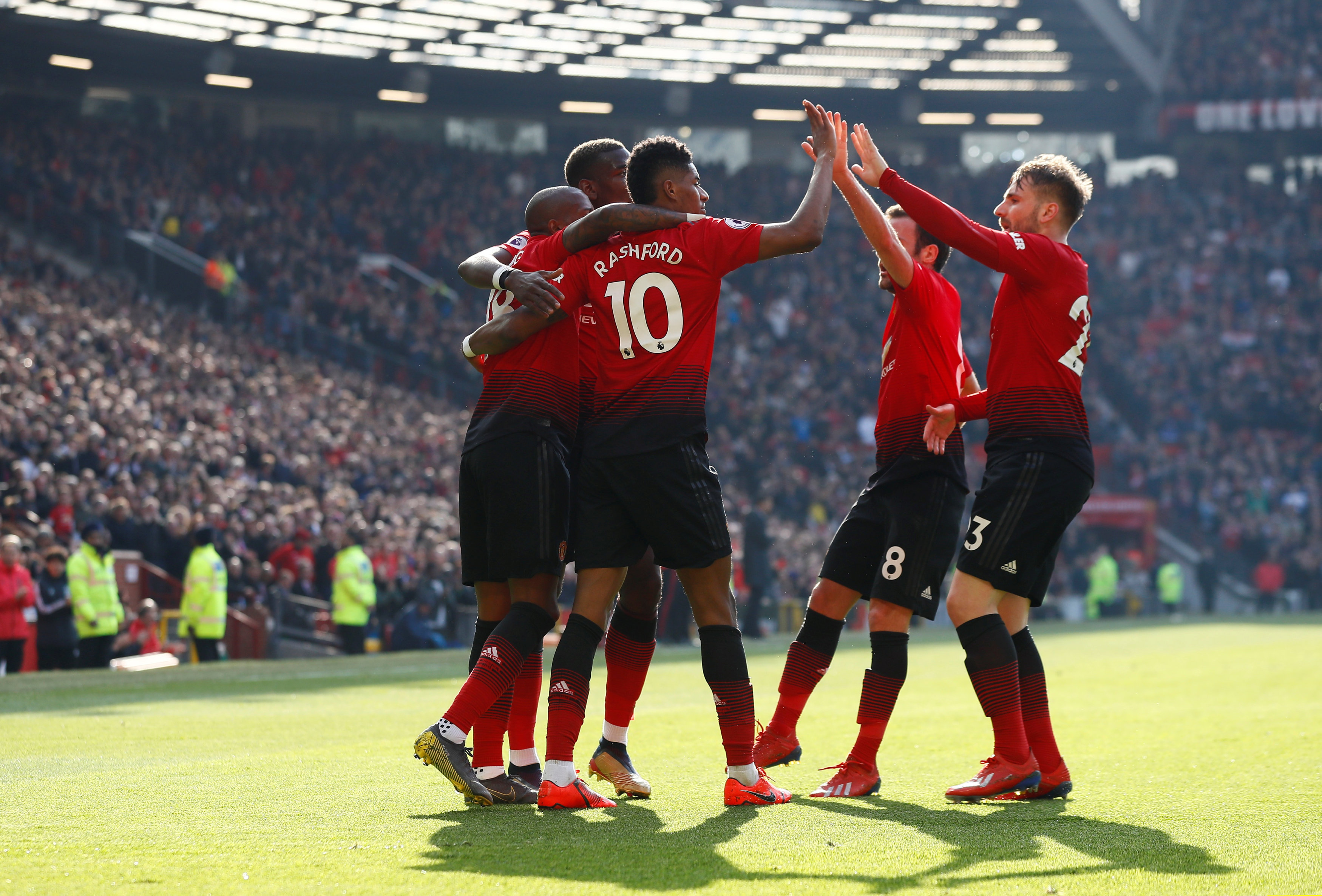 布斯克茨与 布斯克茨与